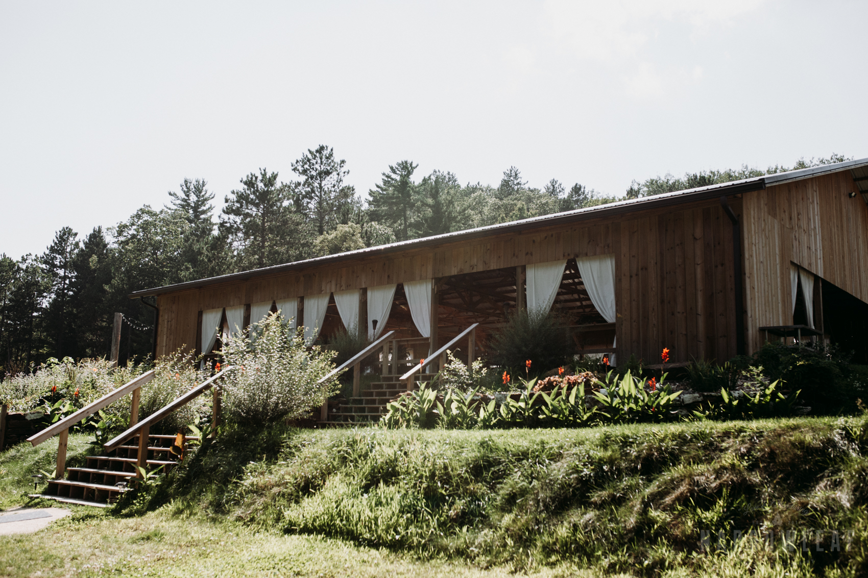 burlap-and-bells-wedding-venue-black-river-falls-wi-32.jpg