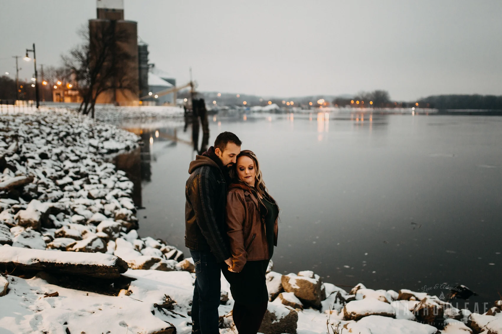 urban-winter-engagement-in-red-wing-mn-NarrowLeaf_Photography-1753.jpg