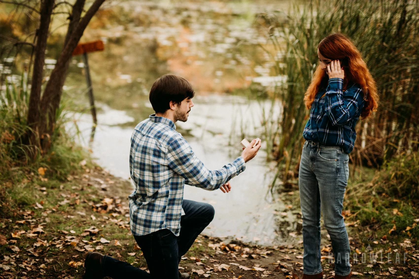 fall-engagement-lebanon-hills-mn-NarrowLeaf_Adventure_Photography-6.jpg