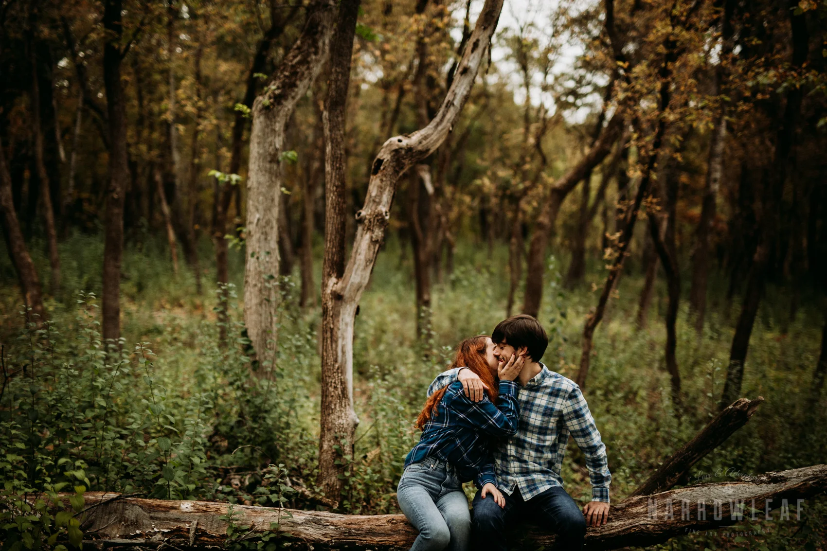 fall-engagement-lebanon-hills-mn-NarrowLeaf_Adventure_Photography-21.jpg