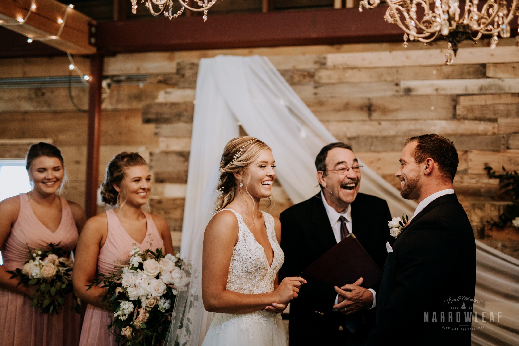 John-P-Furber-Farm-Minnesota-wedding-photographer-Narrowleaf_Love_and_Adventure_Photography-8092.jpg