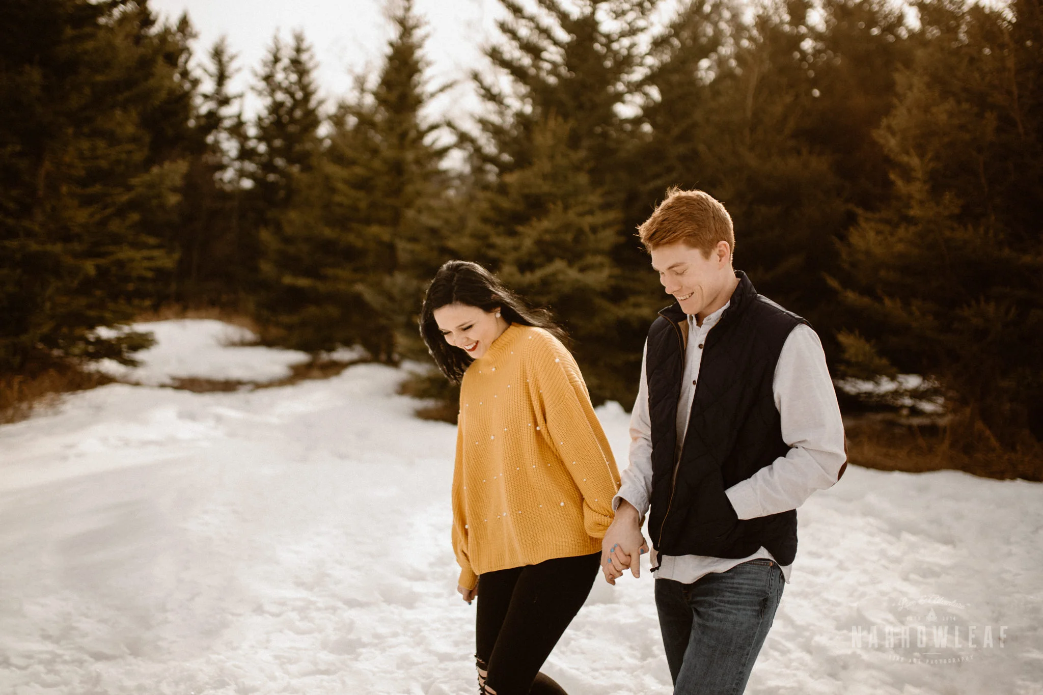 minnesota-winter-engagement-photos-Narrowleaf_Love_and_Adventure_Photography-9533.jpg