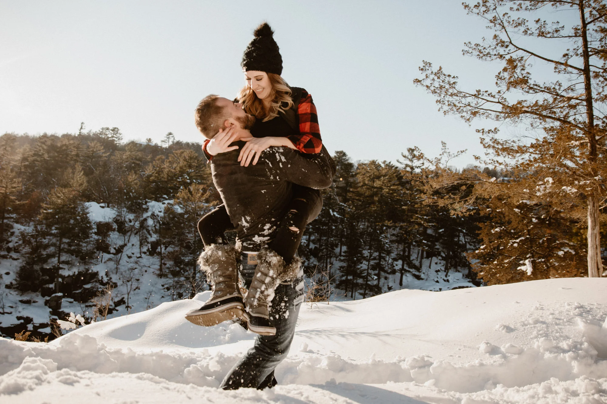 Wisconsin-adventure-engagement-photos.jpg