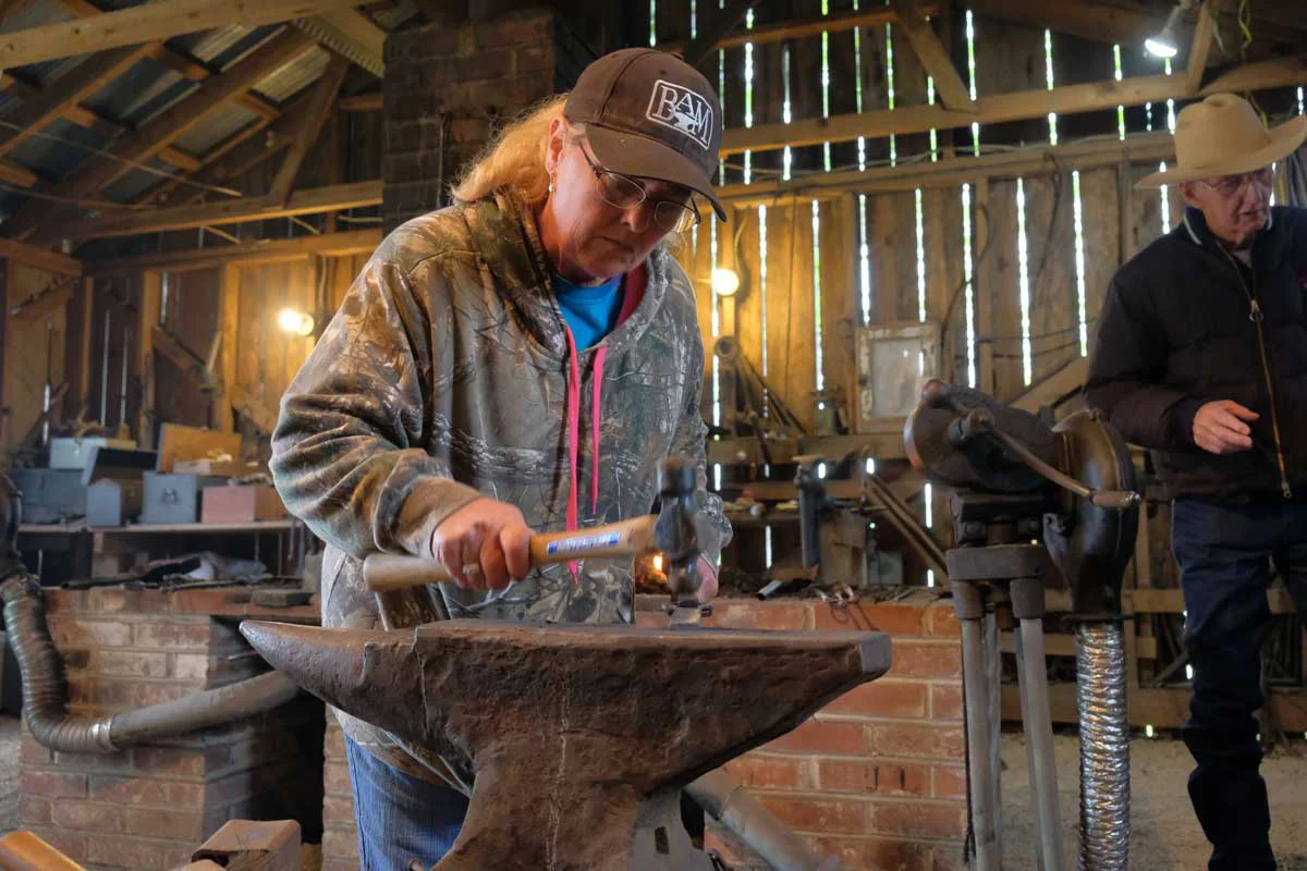 blacksmith-3.jpg