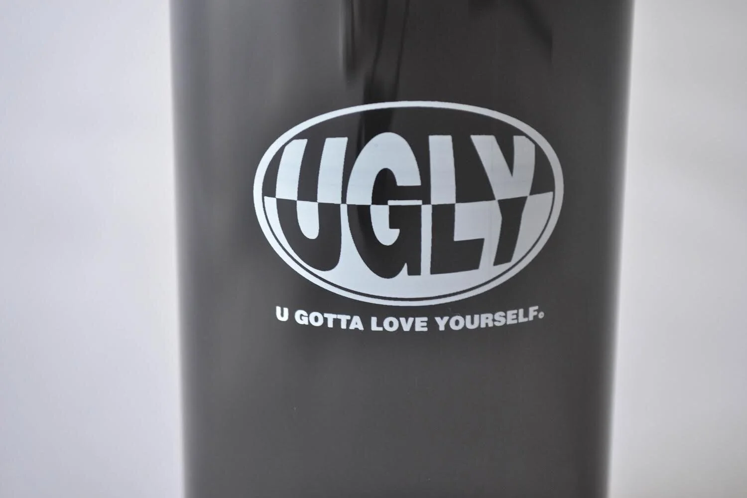 EFB474D7-0CCF-4D6B-8C9C-11B2B8971AE1