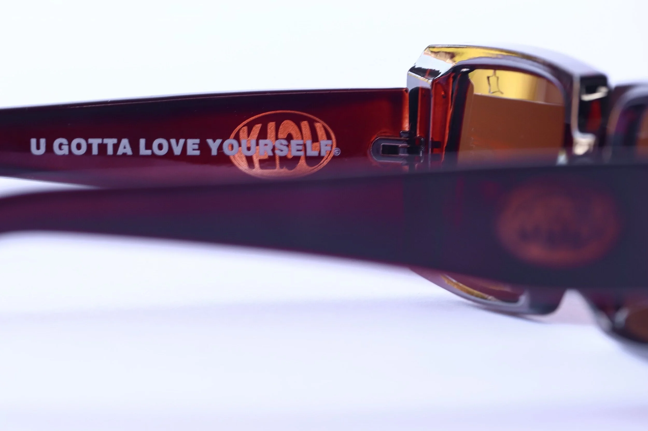 06B42A2A-5DED-4040-A969-F72B9FC3A199