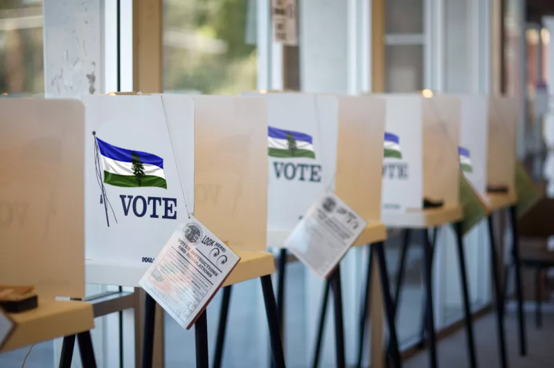 vote cascadia voting booth.jpg