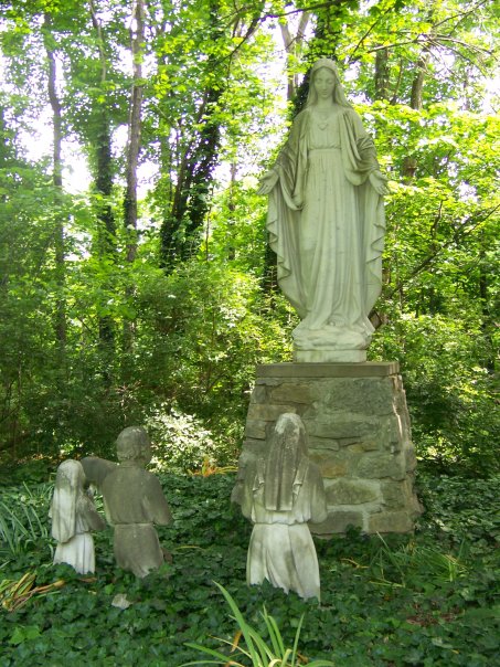 Fatima grotto in summer and spring.jpg