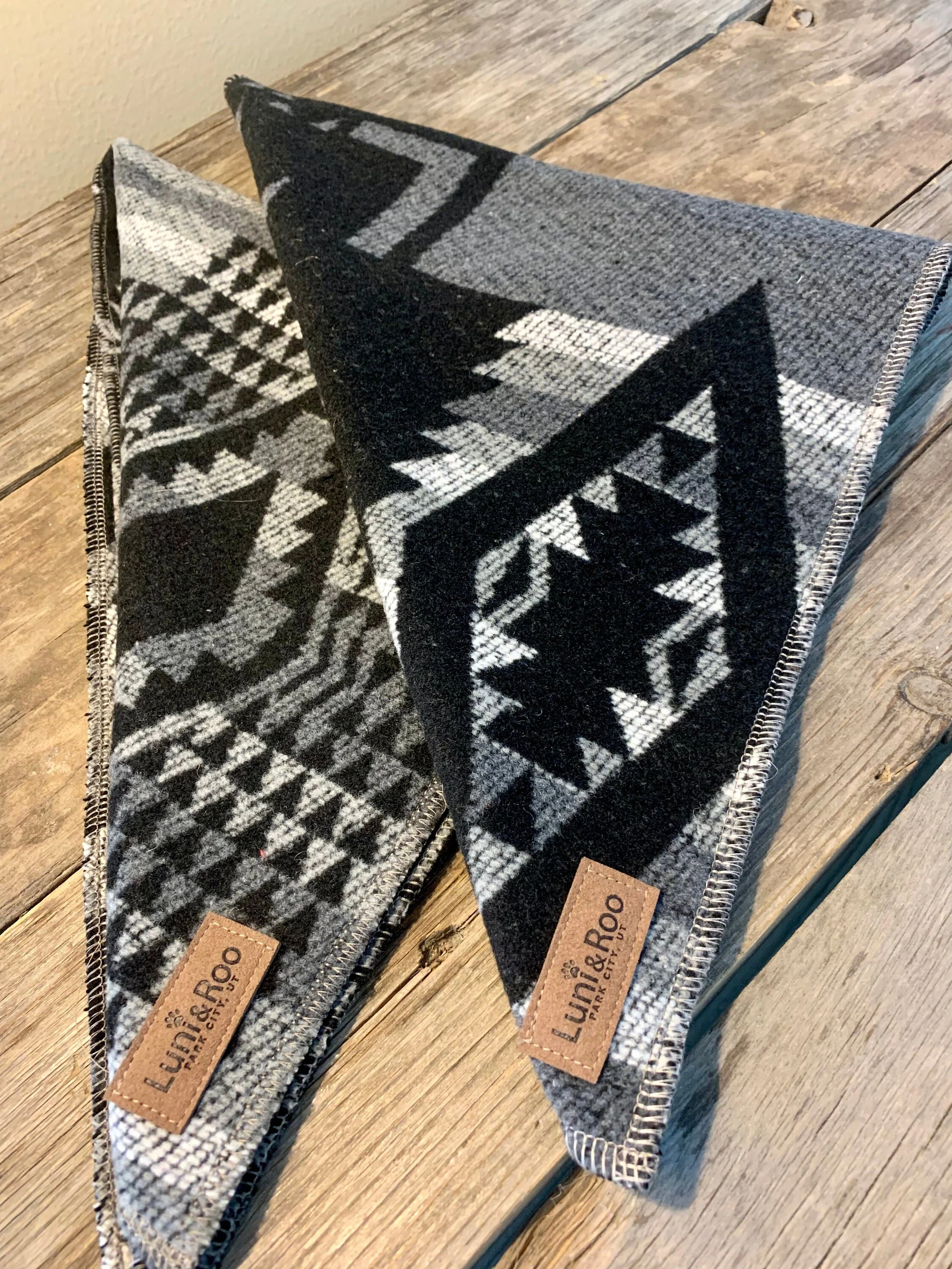https://i.etsystatic.com/15622432/r/il/317c49/3314868752/il_fullxfull.3314868752_sehq.jpg