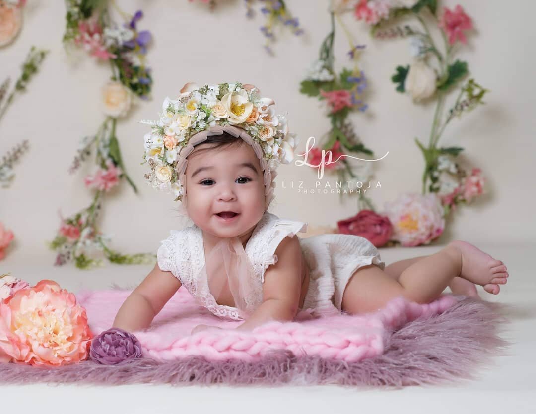 Sweet smile❤
6 months Baby Portraits
@lizpantojaphotography