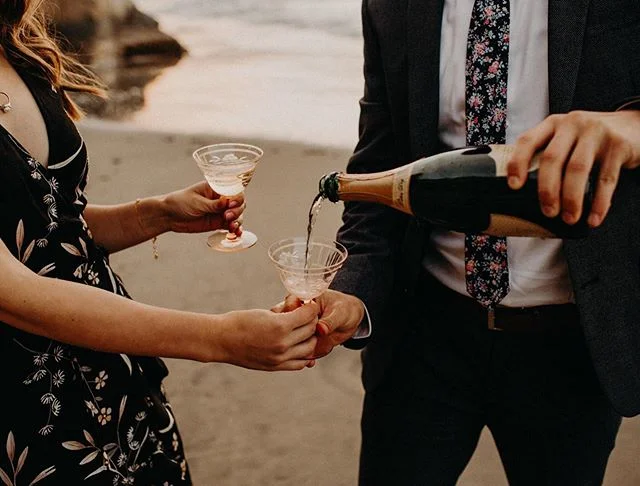 Cheers to the weekend!! Looking forward to some R&R and hopefully more rain showers like today ✨