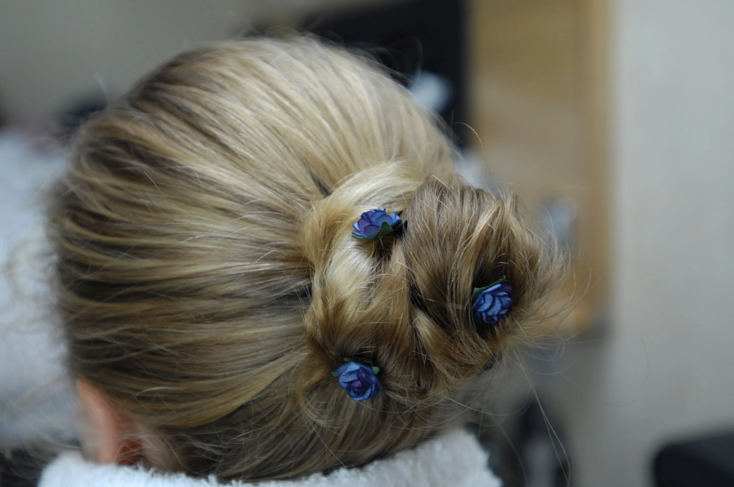 hairdo-of-the-youngest-flowergirls_3216768086_o.jpg