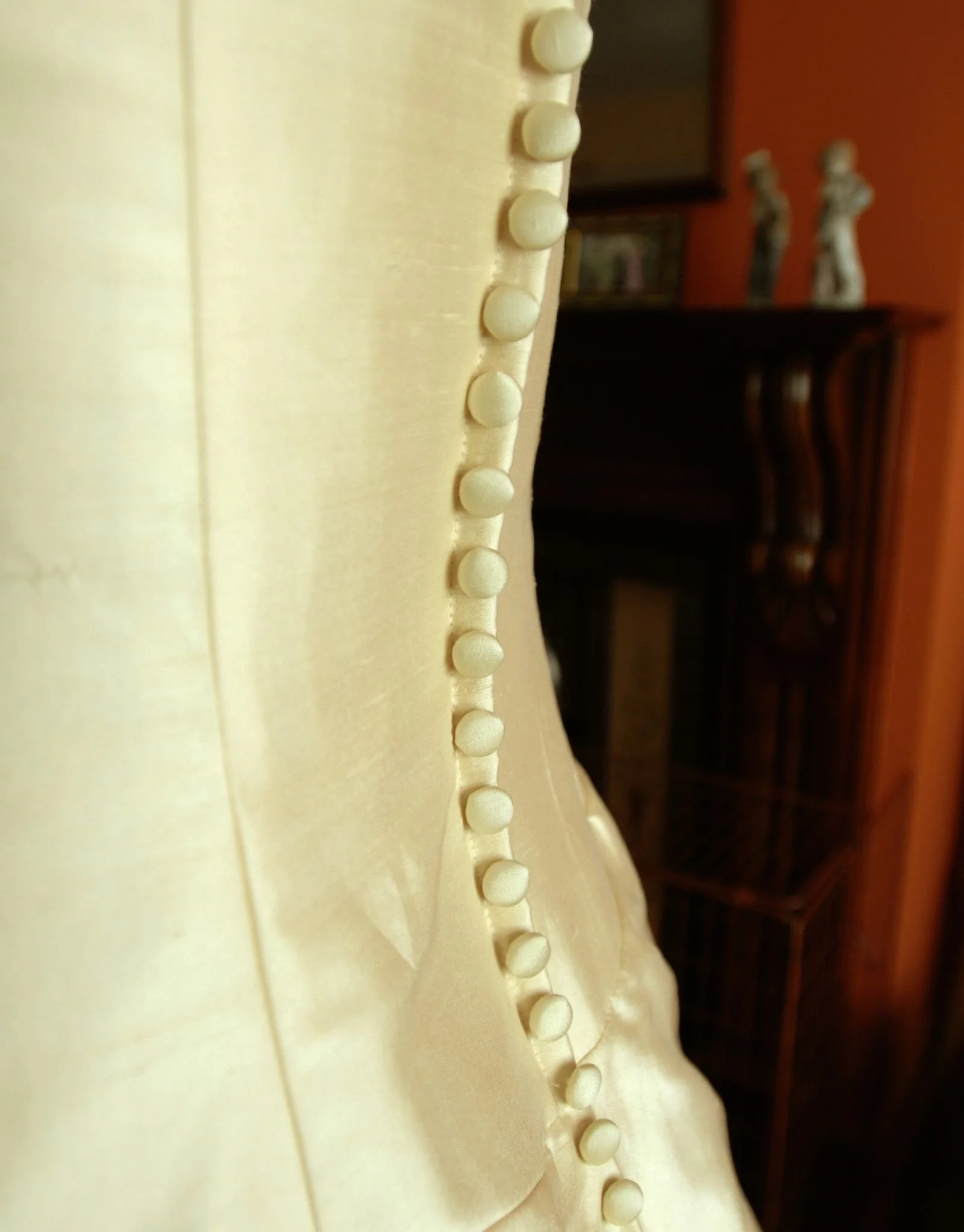 button-detail_463057898_o.jpg