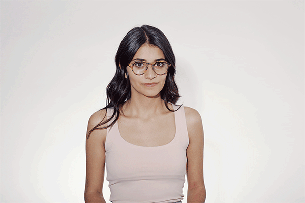 Gamma-II-Optico-Mujer.gif