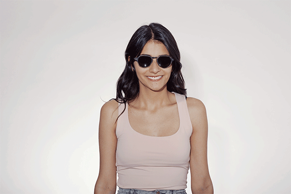 Gamma-III-Sol-Mujer.gif