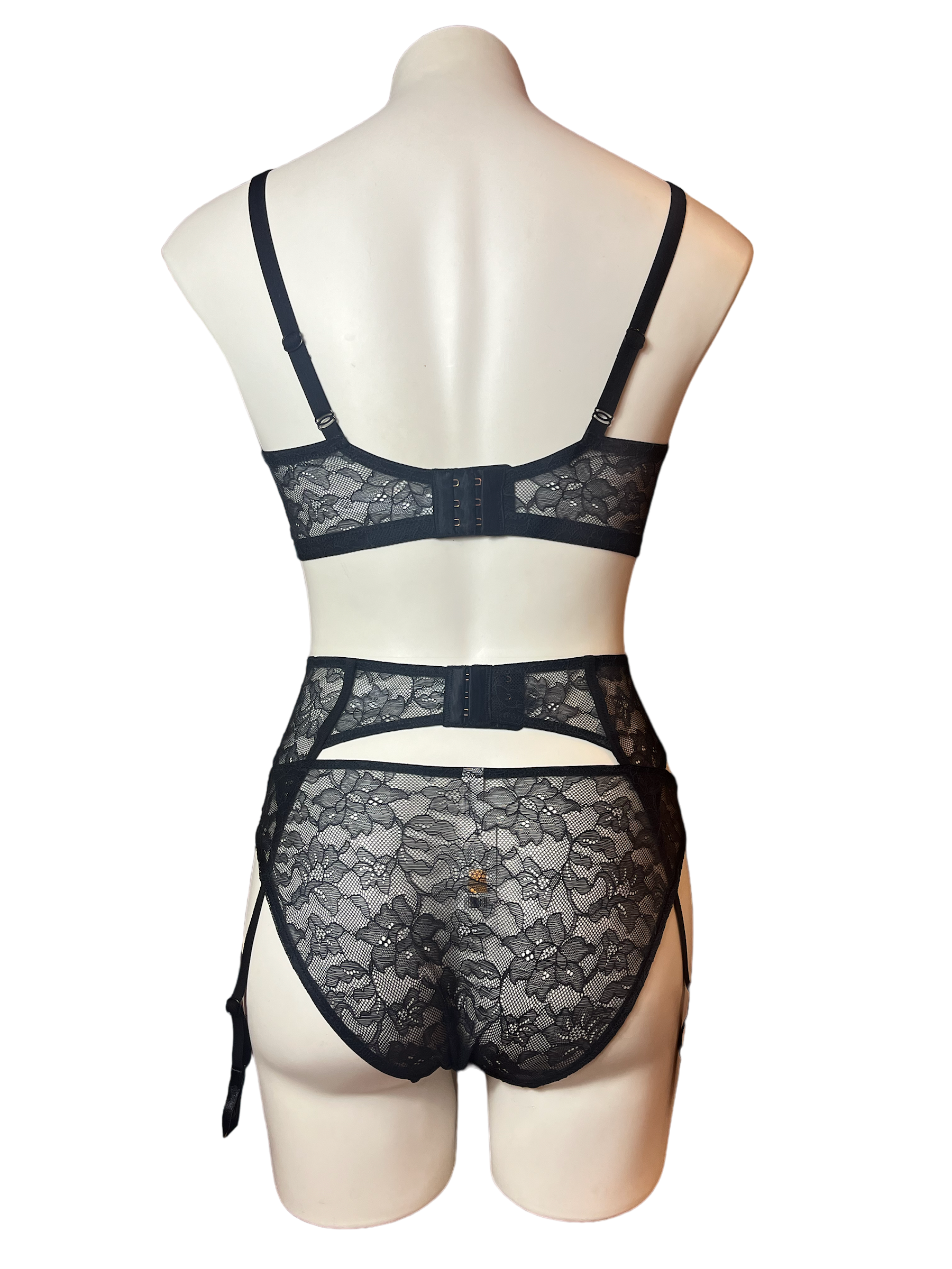 F5D32174-506C-407C-8476-1104BEB261E5