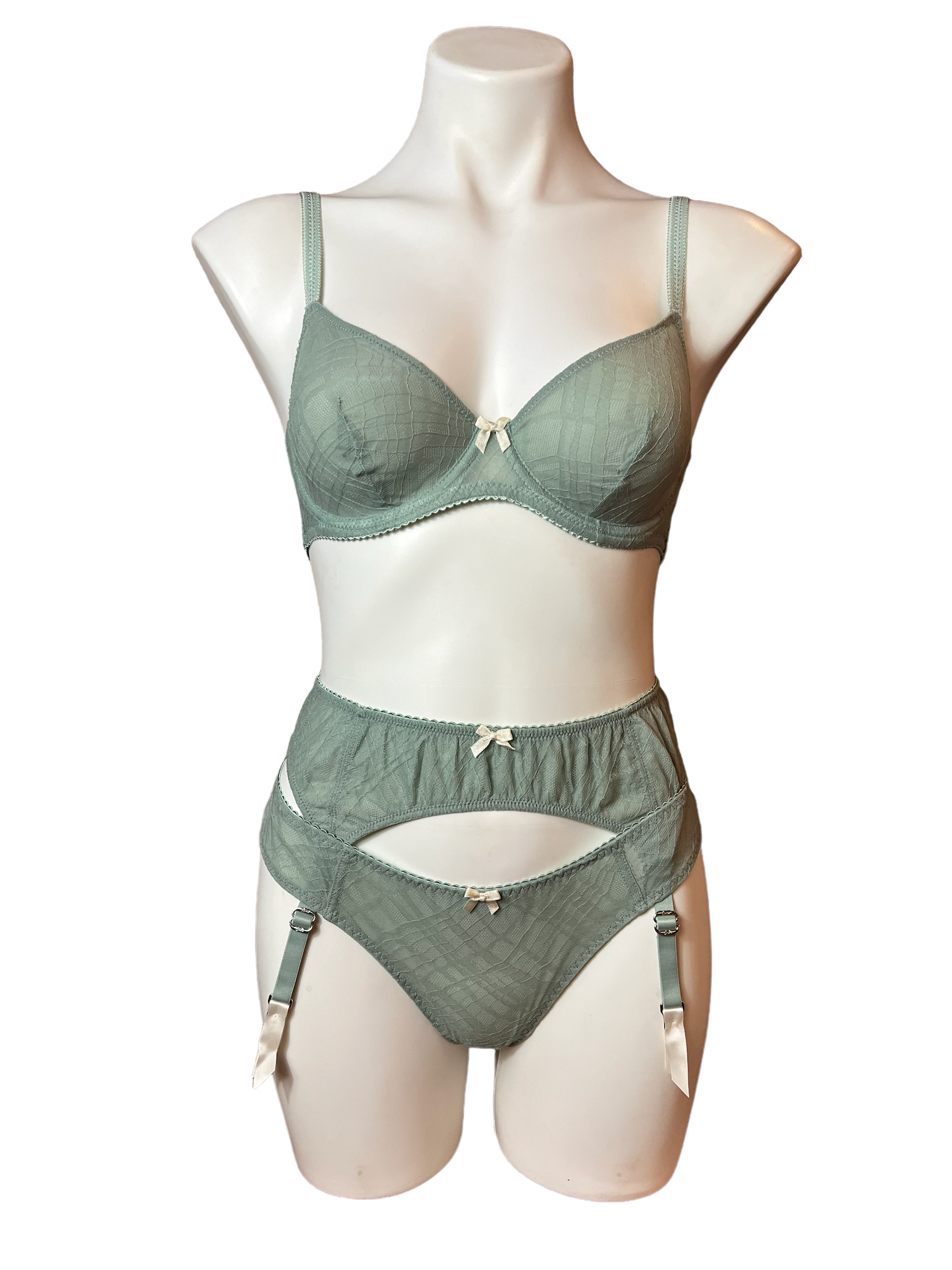 7AD67749-754B-44AC-ABC2-70AEAD4EC4A1