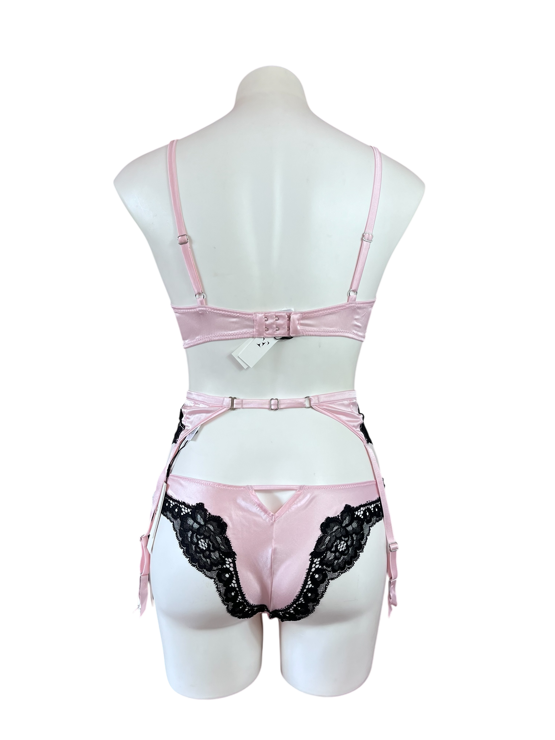 7035ECA3-BB5D-46C8-81EC-F6AED18E951B.png