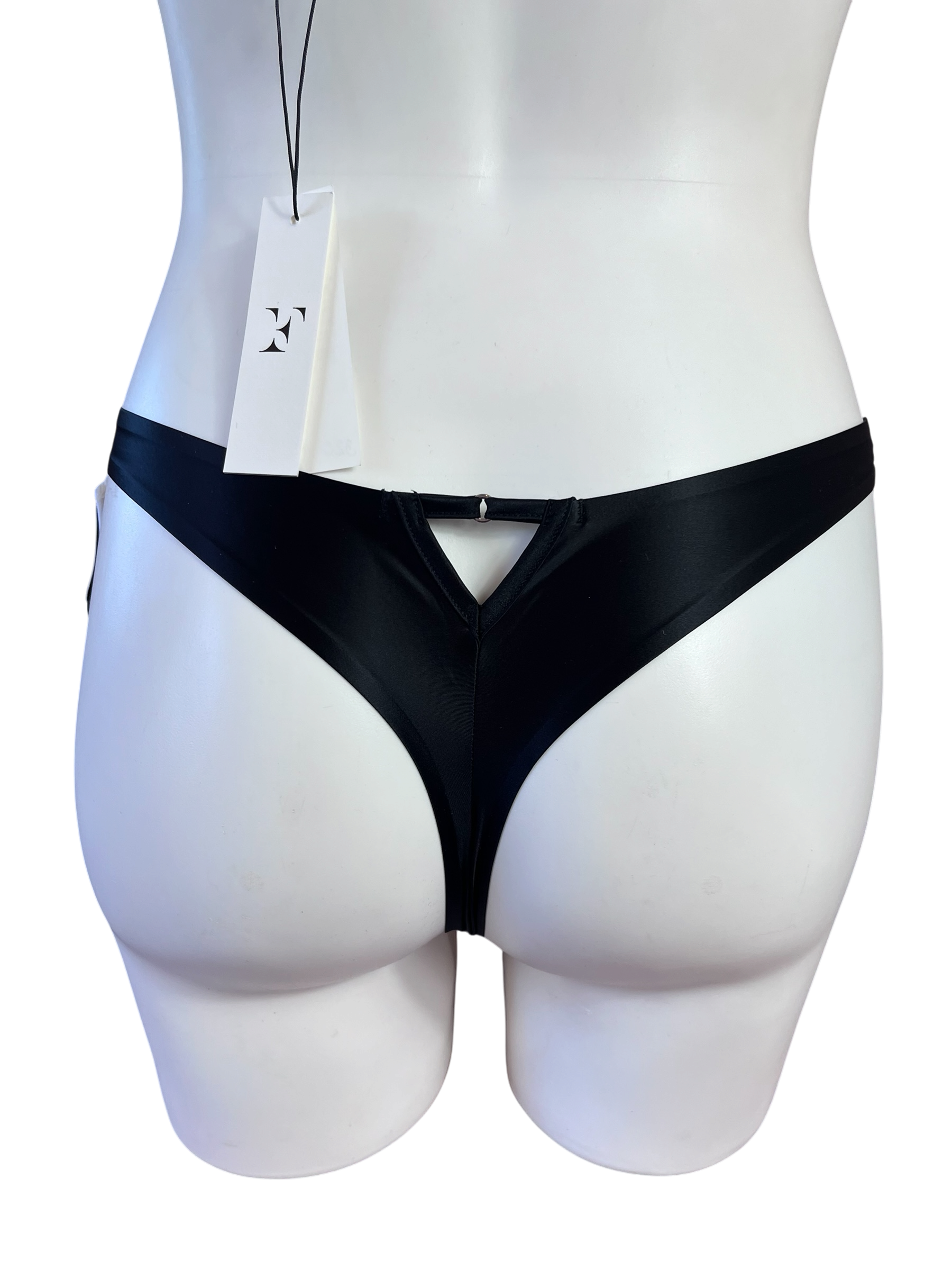 A803ABDA-2DF0-4BA2-BA42-78CF6F613585.png