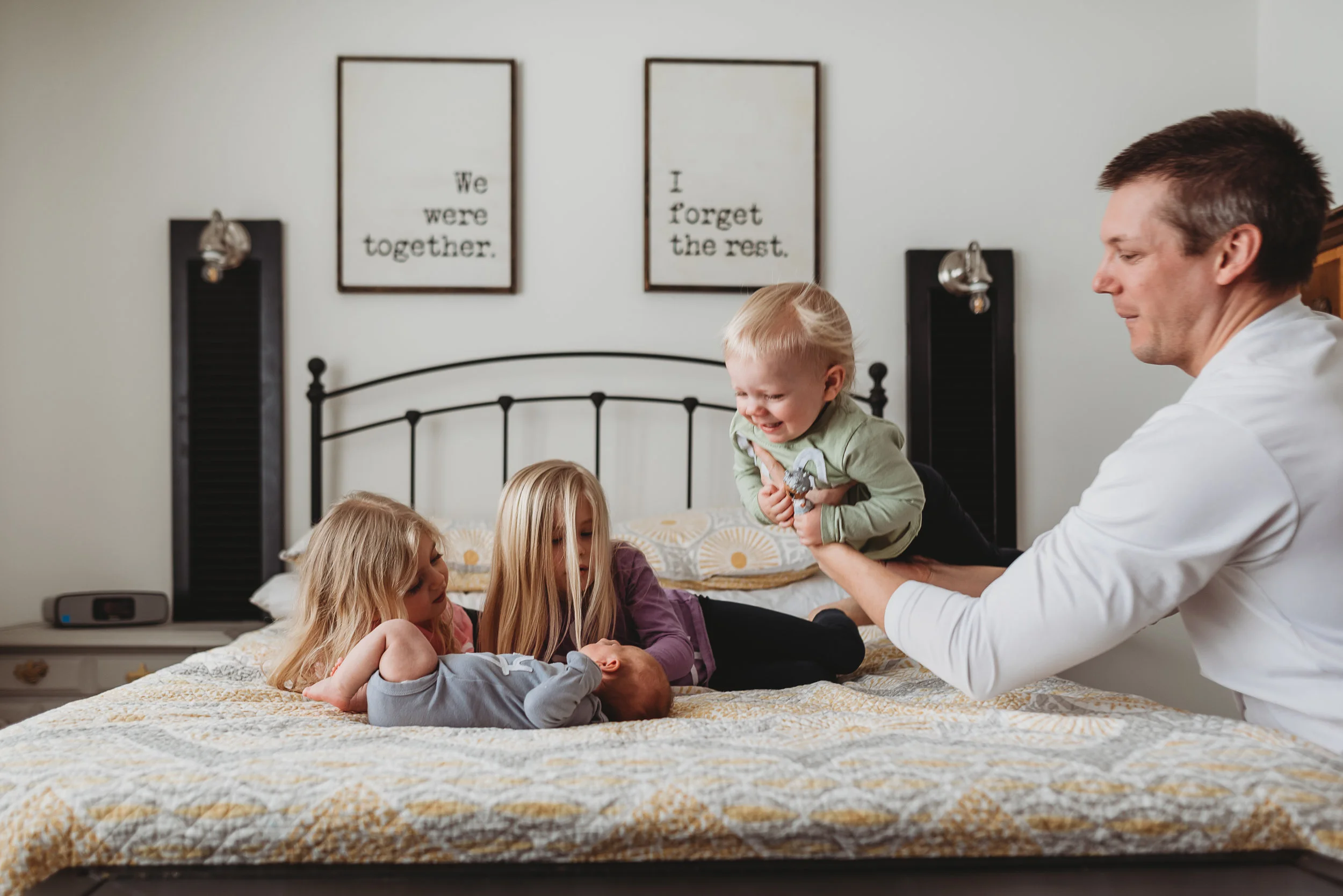 dad with siblings