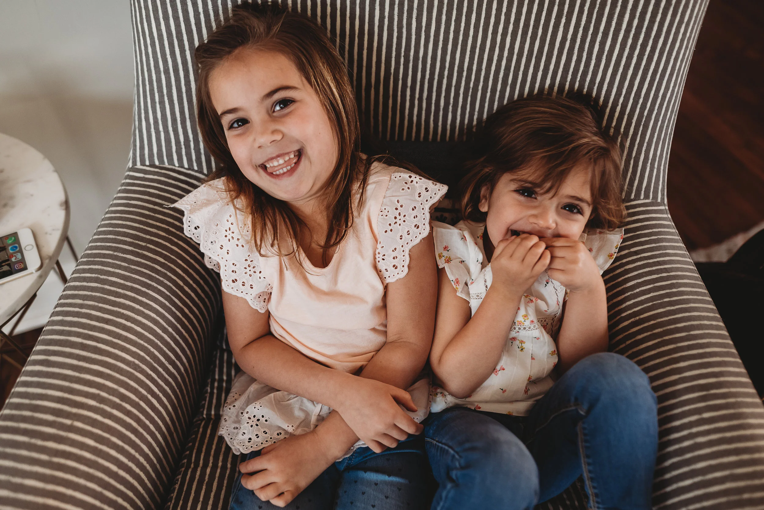 sisters laughing- Saint Louis Photographer