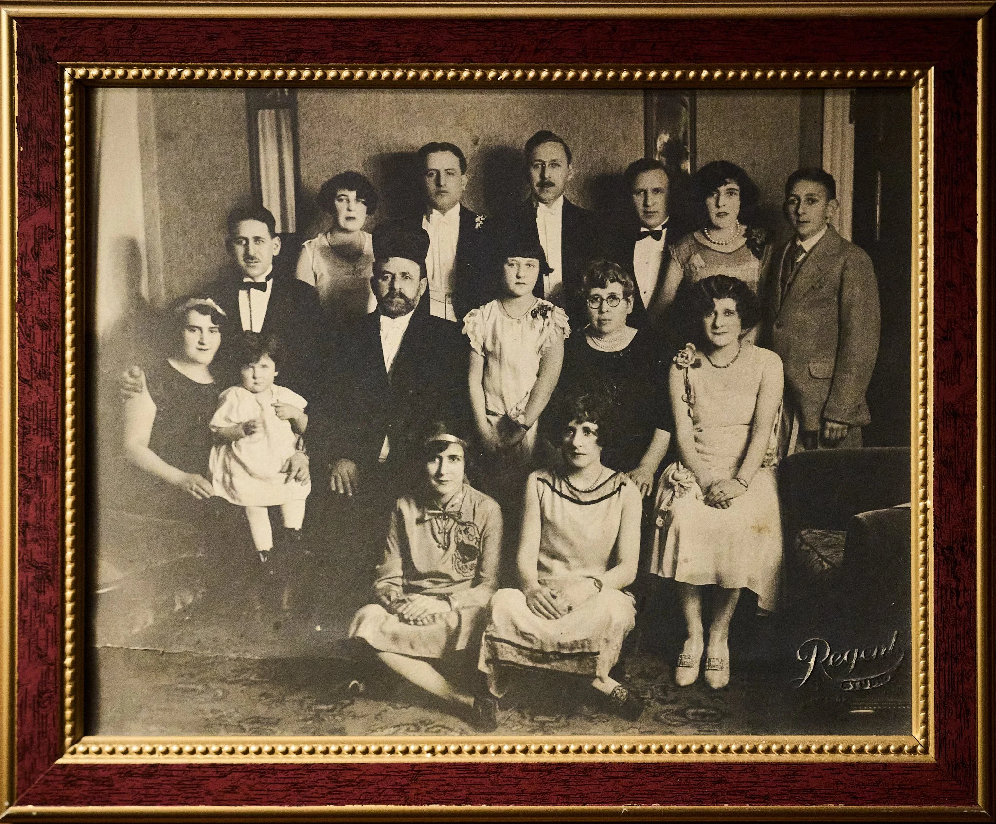 2024-04-20-Queer Radiance_Gordon Micunis_@AJStetson_A1_01393.jpg