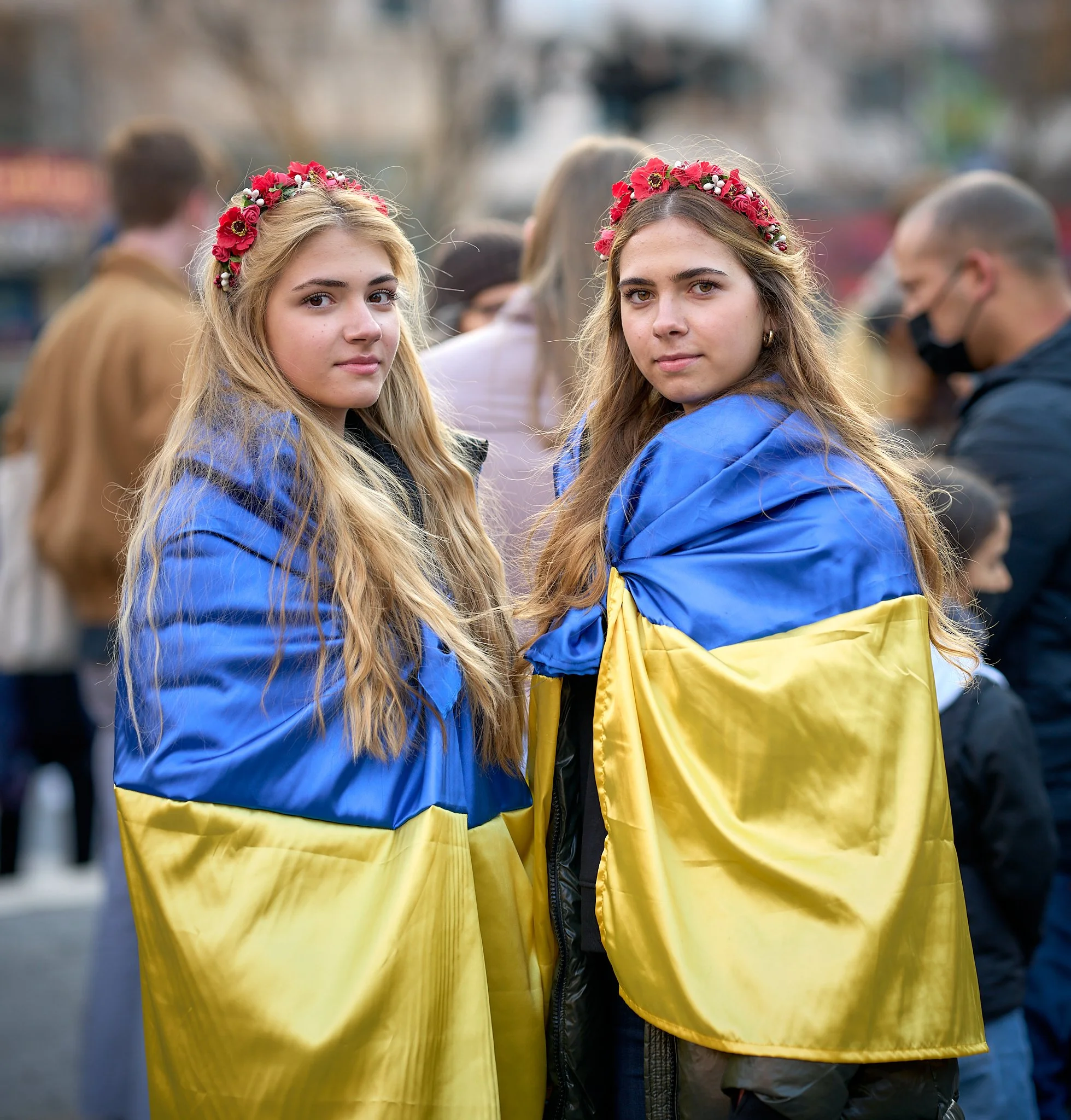 2022-03-11-Ukraine–Union_Square_Anna_&_Christina_Obertos_@AJStetson_A1_5521.jpg