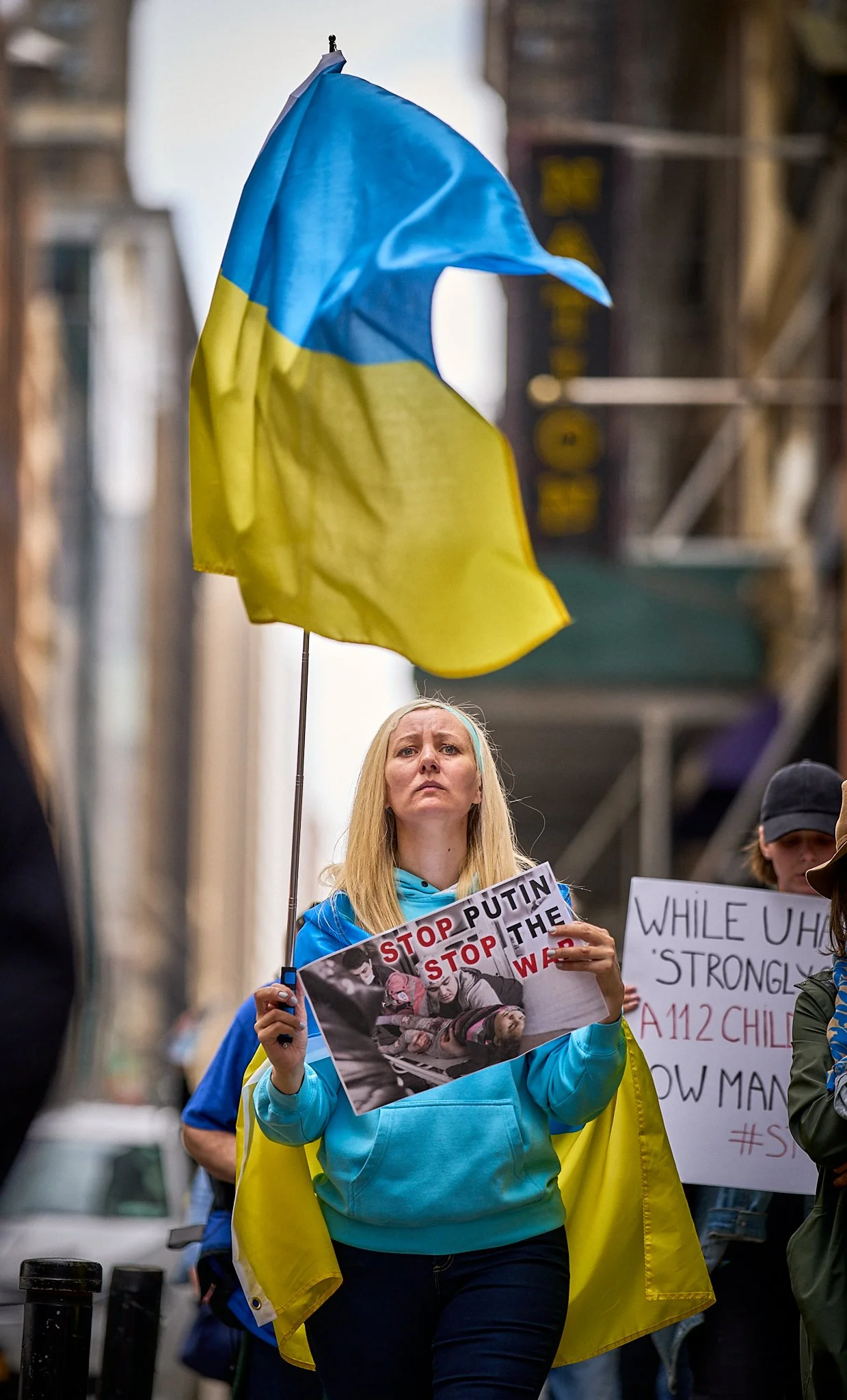 2022-03-19-Mothers_March–Razom_for_Ukraine_@AJStetson_A1_4213.jpg