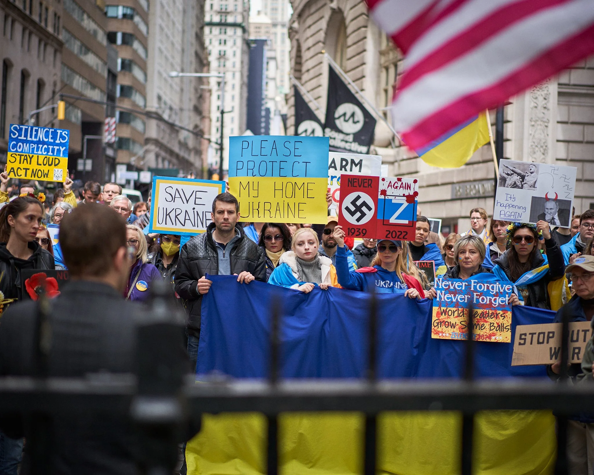 2022-05-08-Bowling Green–Ukrainian rally & march_@AJStetson_A748941.jpg