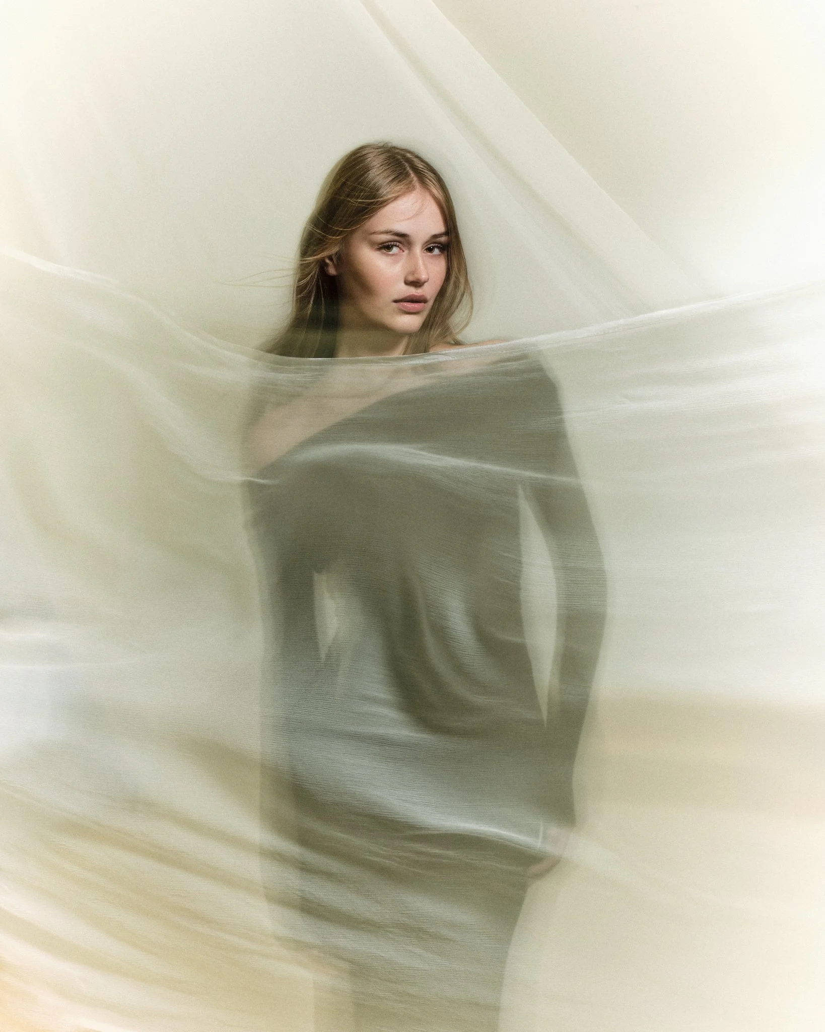2025-08-02–MODELWERK–Emma_Sophie_Holz_©AJStetson__DSF7536.jpg