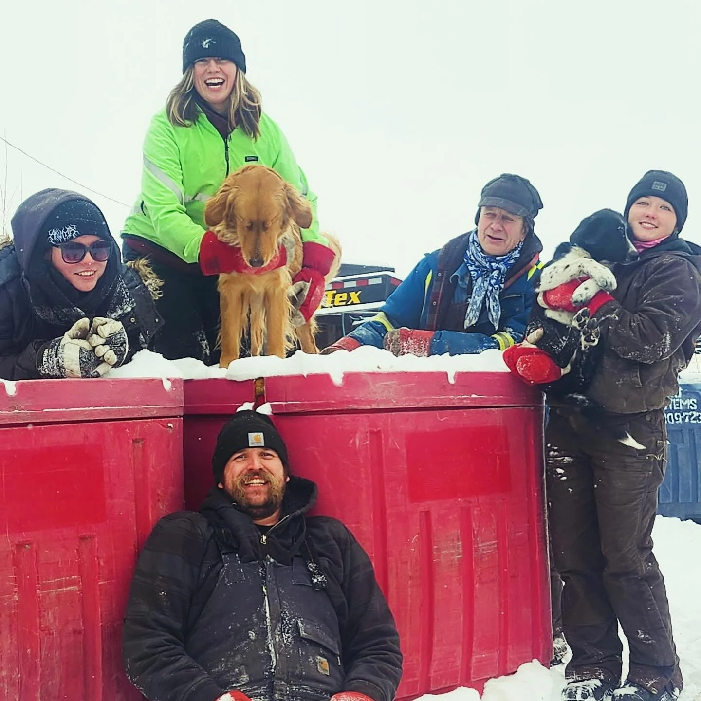 Merry Christmas from the aGRO family ❤️🎄🥳
❄️ 
We are finishing up thawing out bins today and then we will be taking a short break to do some repairs and give ourselves a rest this next week 
❄️ 
Thank you from the Ross family, the aGRO crew, and al