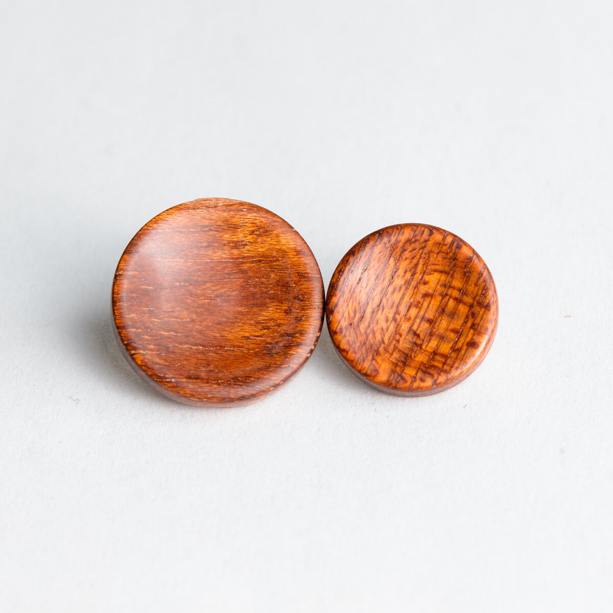 Bloodwood Concave Threaded Soft release button for cameras