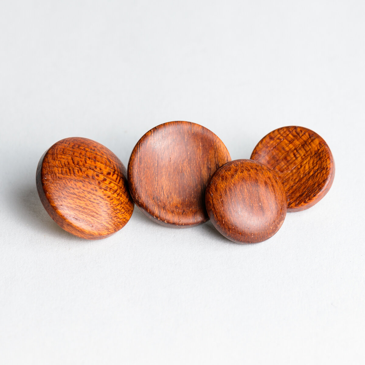 Bloodwood Threaded Soft Release Button for Cameras_145146.jpg