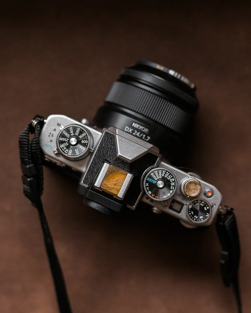 &ldquo;Photography for me is not looking, it&rsquo;s feeling. If you can&rsquo;t feel what you&rsquo;re looking at, then you&rsquo;re never going to get others to feel anything when they look at your pictures.&rdquo; &mdash; Don McCullin

Outfitted w