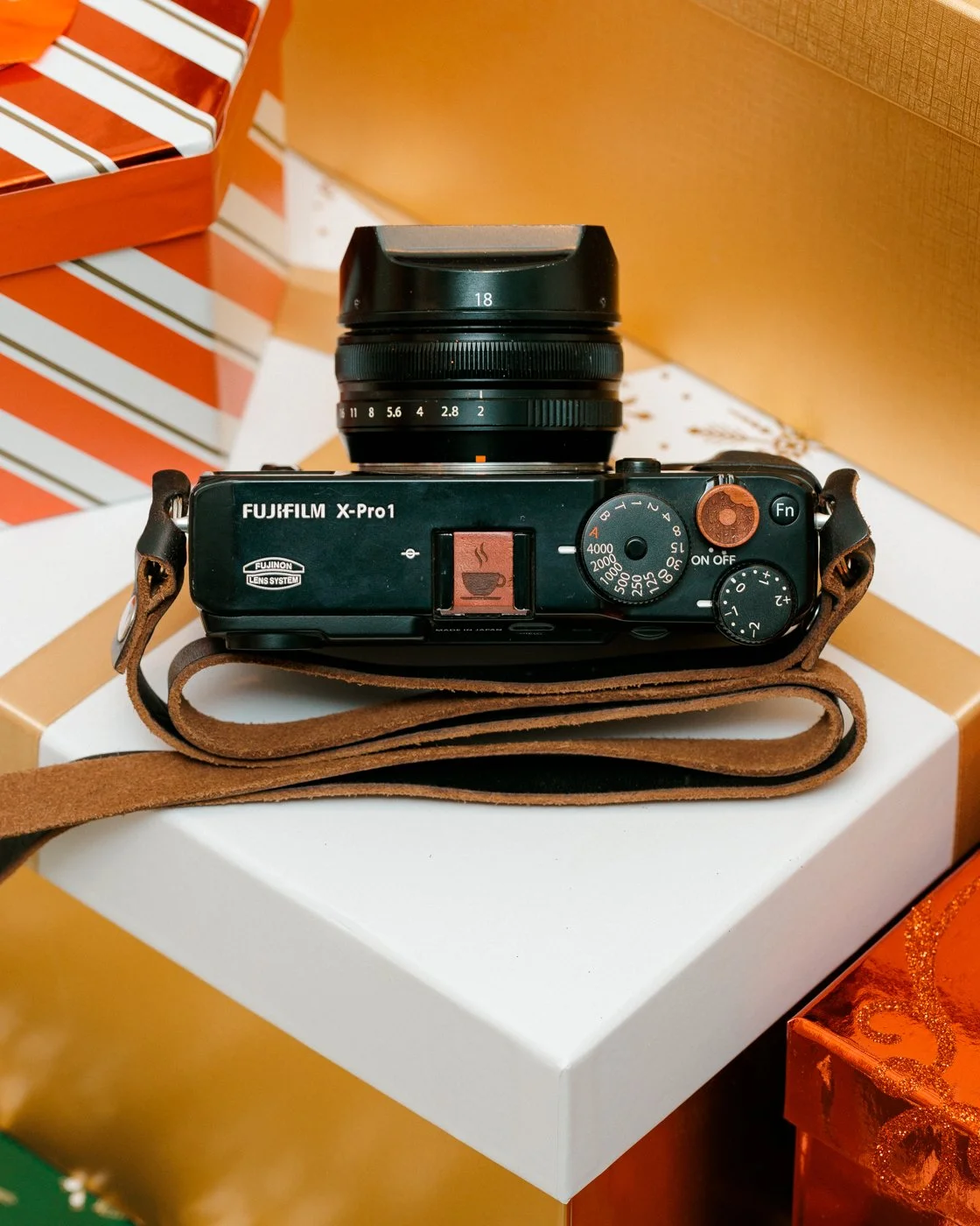 &ldquo;Taking pictures is savoring life intensely, every hundredth of a second.&rdquo; - Marc Riboud

The Coffee &amp; Donuts set in Ivorywood, made for those who savor mornings, photographs, and all that falls between.

Now part of our Holiday Sale 