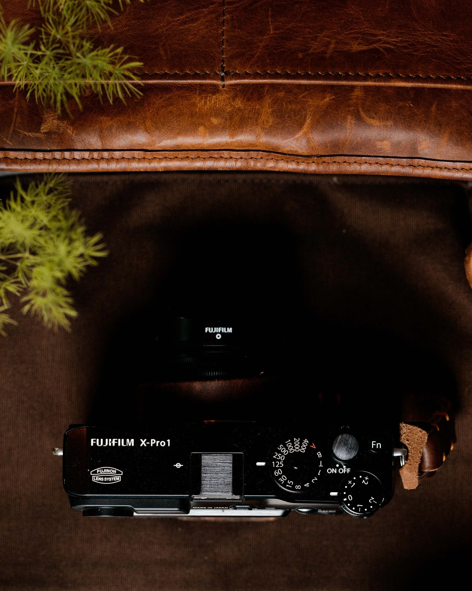 &ldquo;The best thing about a picture is that it never changes, even when the people in it do.&rdquo; &mdash; Andy Warhol

This Denim Skate Deck Set on this Fuji X-Pro1 brings texture, grit, and a little street history into your daily carry. Inspired