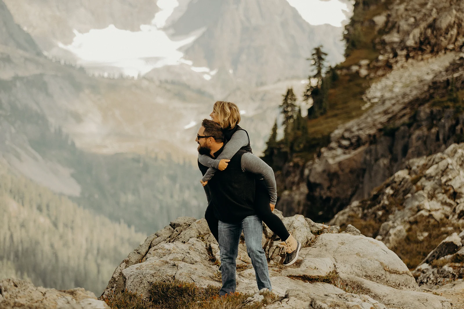 Mt. Baker Washington Couples Session 10.jpg