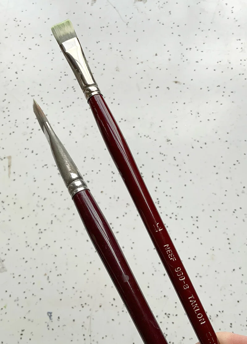 The NEEF Taklon soft synthetic brights I usually paint with.