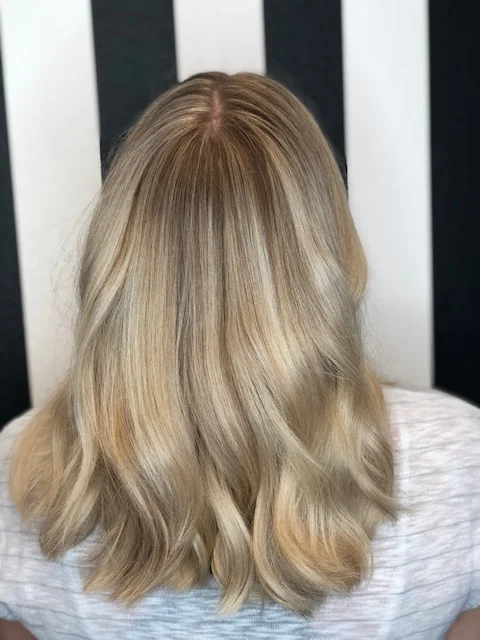 Baby Lights & Balayage