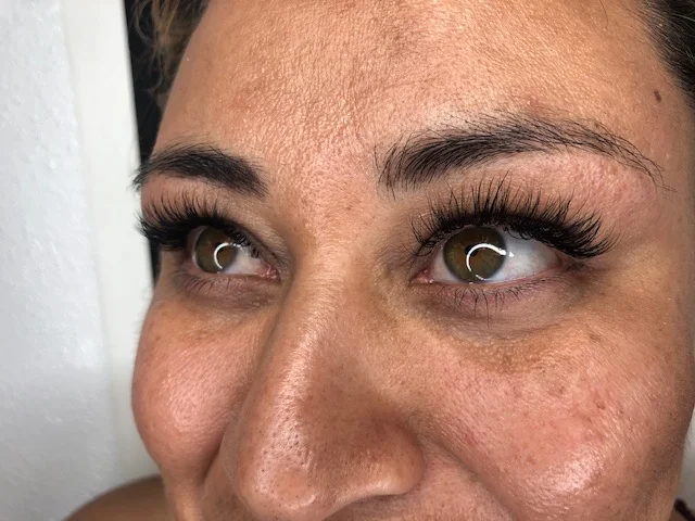 Volume Lashes