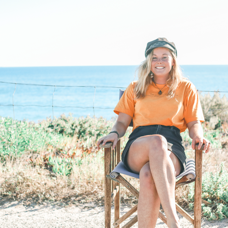 The creative industry, hitchhiking Australia and making money on the road // Van Chats with Jemma Scott