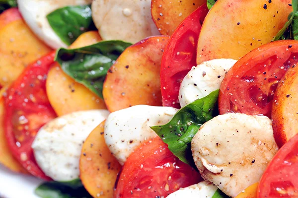 Peach Caprese Salad-7249