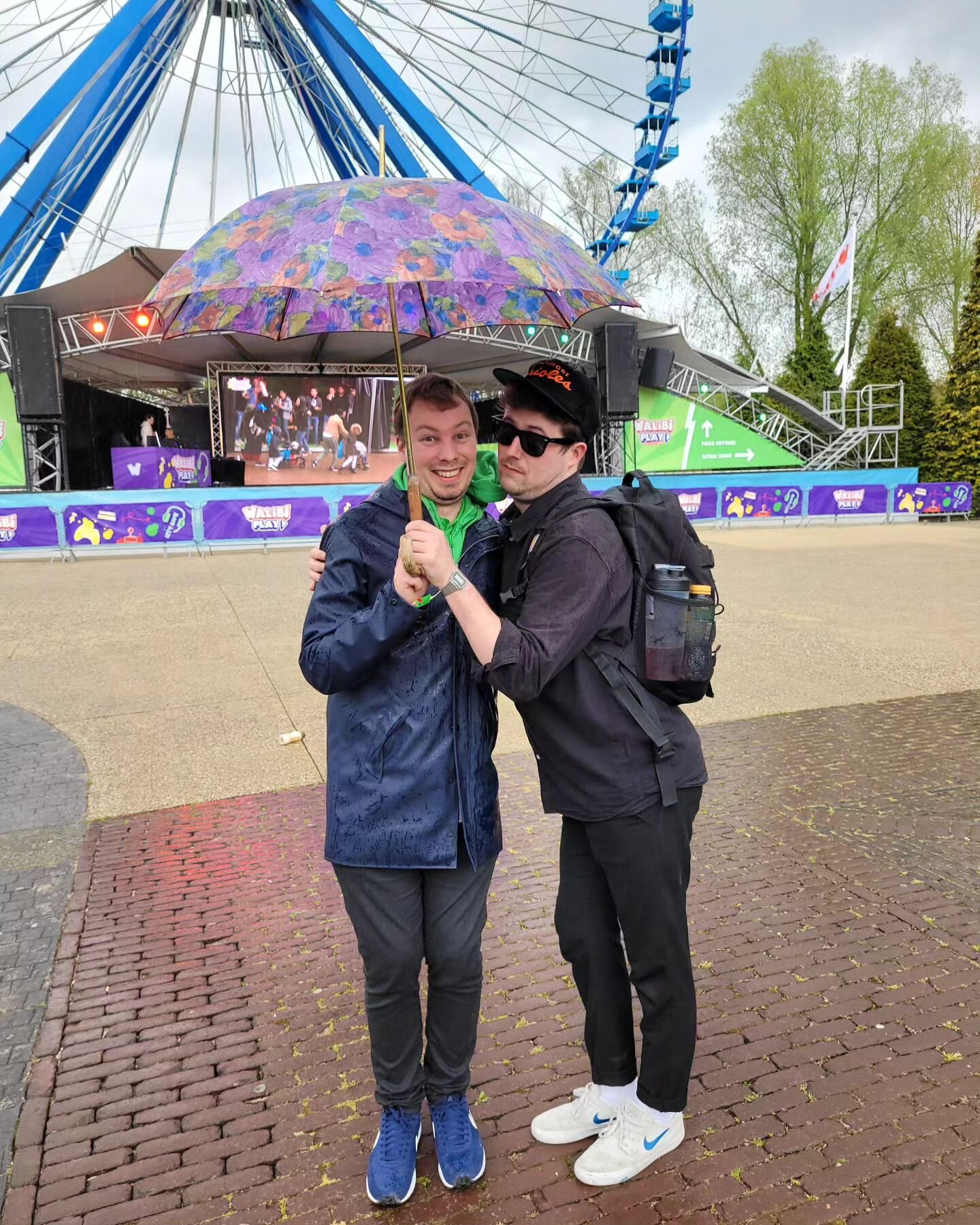 Met mijn favoriete ventje bij @walibihollandofficial 😳💛