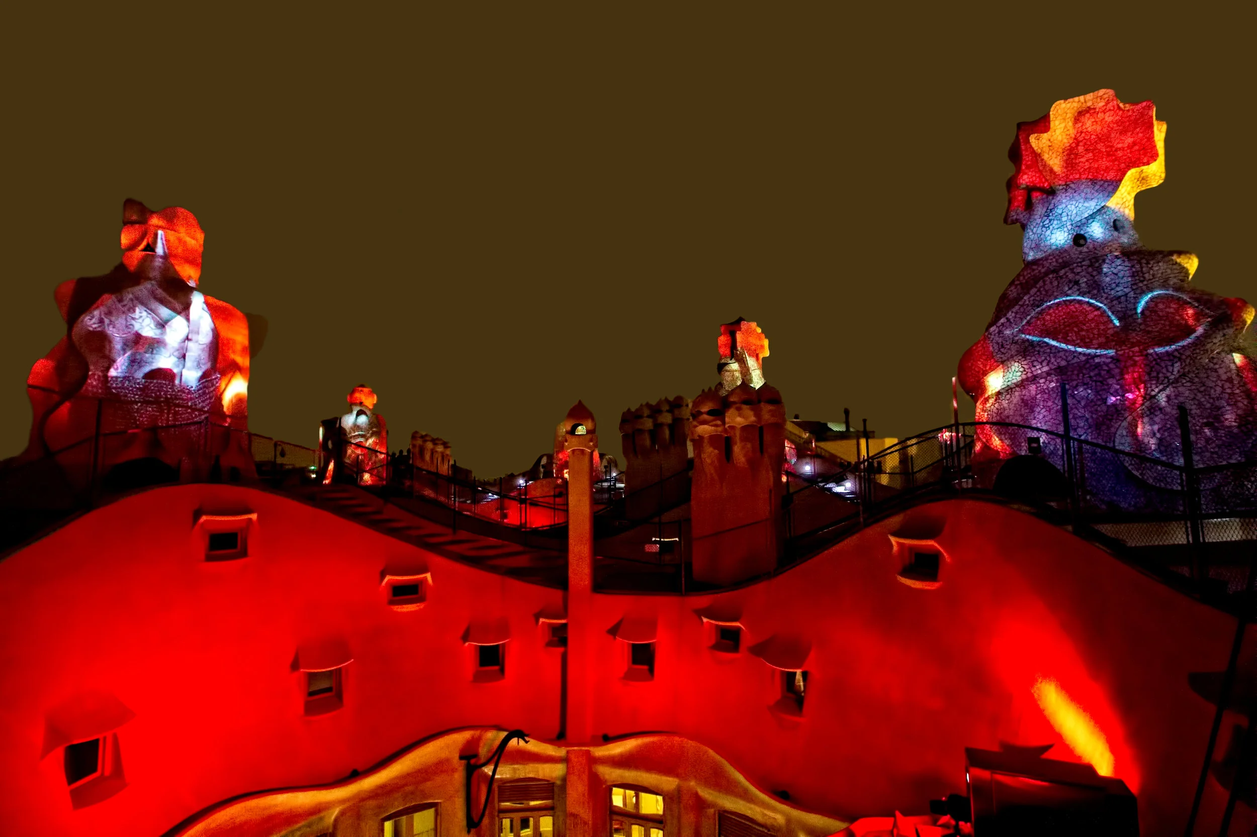Night LightShow-Casaa Mila.jpg