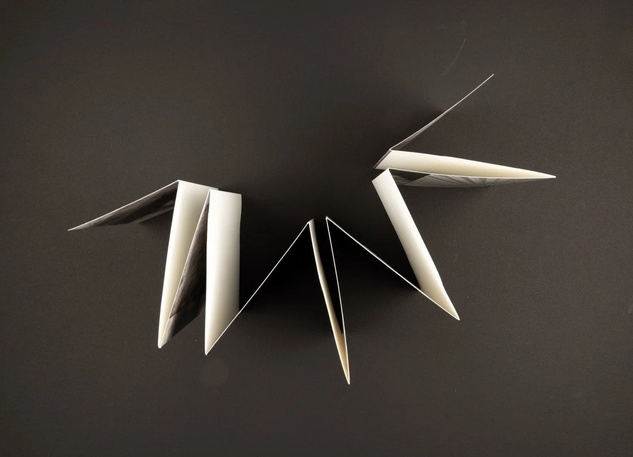 Leporello oppefra – stor.jpeg