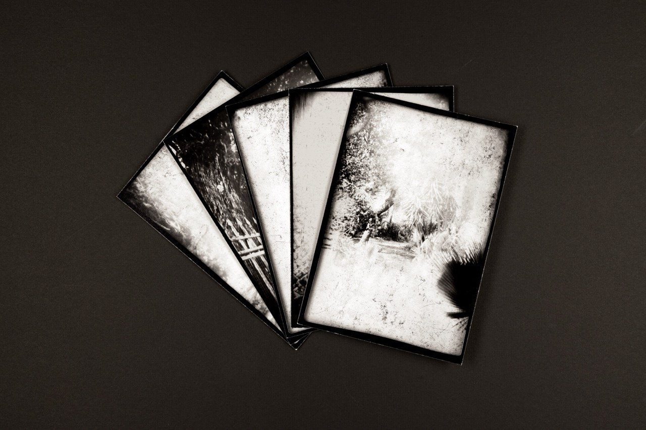 Pinholes – stor.jpeg