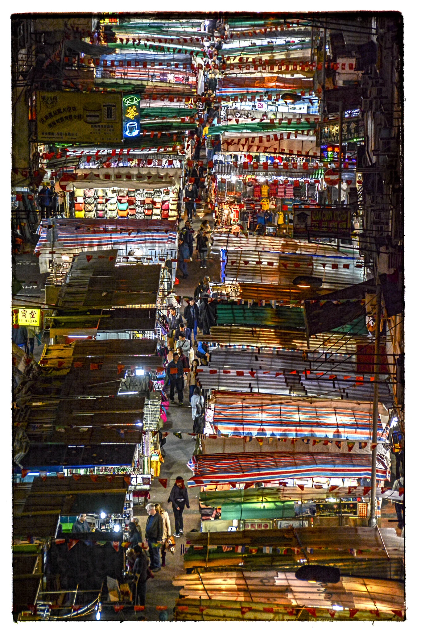 NIGHT MARKET