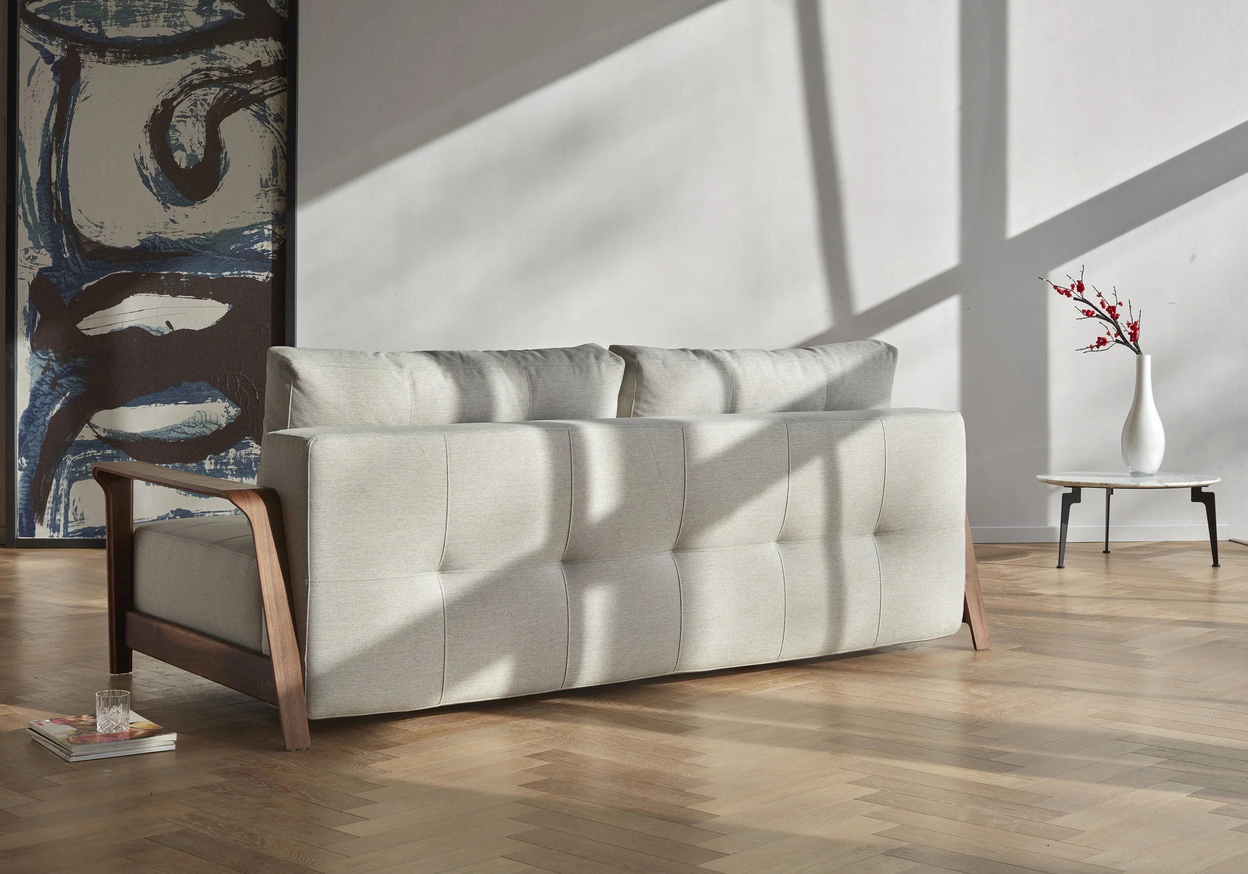 Ran Deluxe Excess Lounger 527 04.jpg