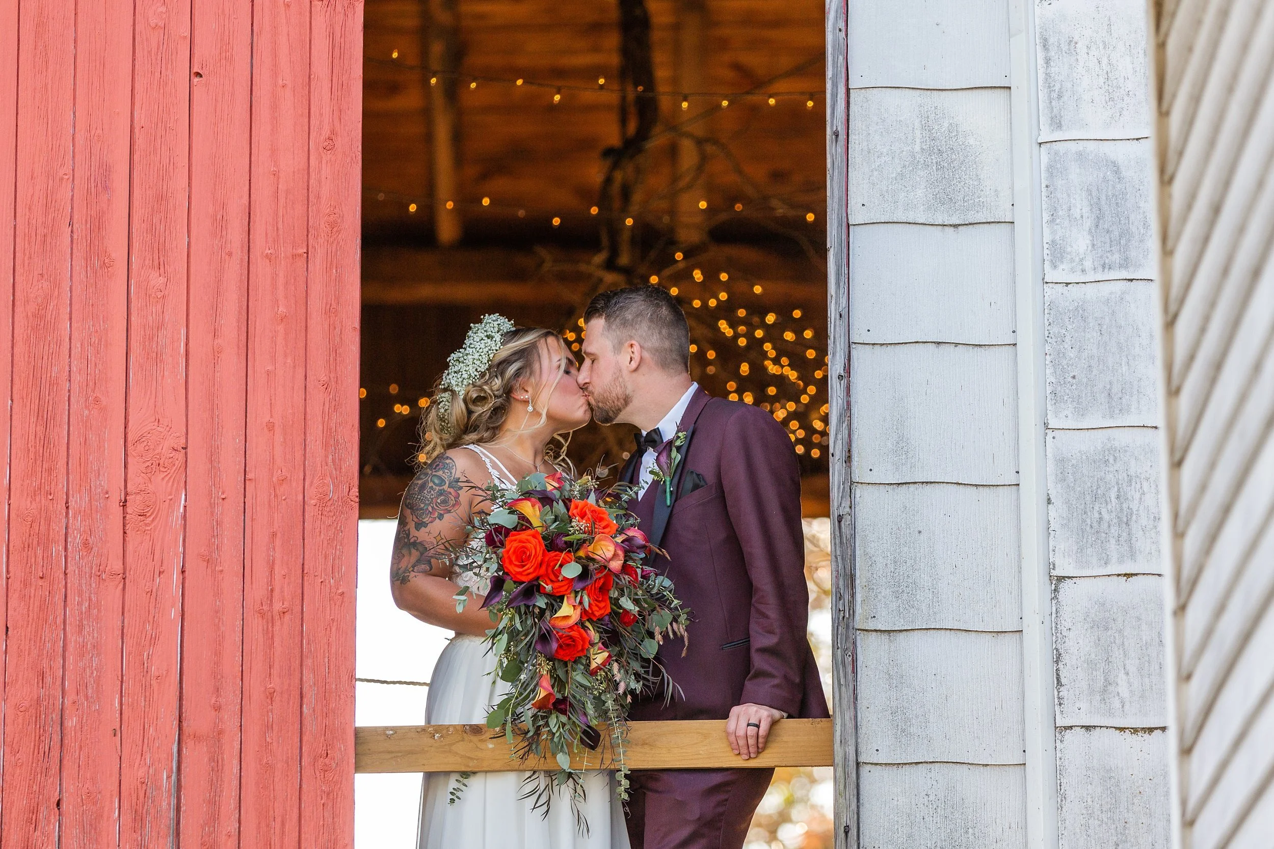 Stone Lake Inn Wedding Photographer - Megan and Bobby