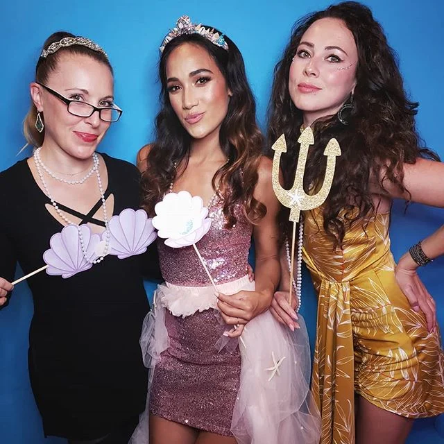 @theballetburn babes ❤
.
Celebrating my birthday with me! 🧜🏽&zwj;♀️
.
.
#fitness #balletburn #ballet #mermaidgoddess #innermerbabes #mermaid #theballetburn #beauty #underthesea #dancers #love #lenisalove